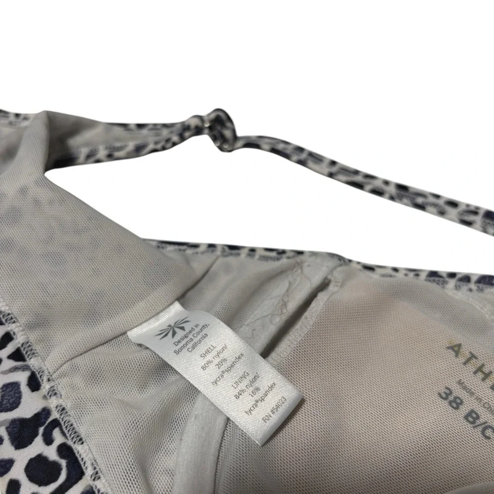 Athleta Zimbabwe Animal Print High Neck Swim Bikini Top SZ 38 B/C‎ Underwire